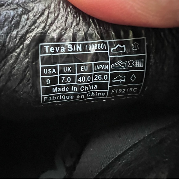 Teva Women's Delavina Suede Ankle Boot, Black, SIZE 9 - Picture 5 of 12